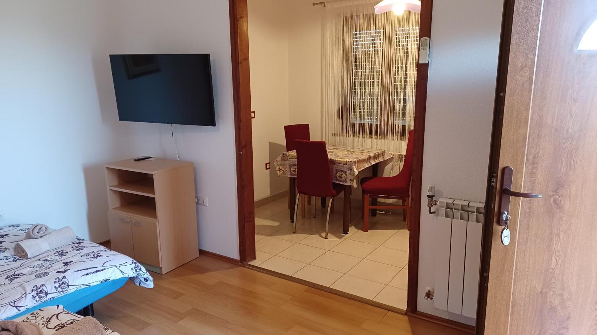 Apartments Villa Adamovic ウマグ 部屋 写真
